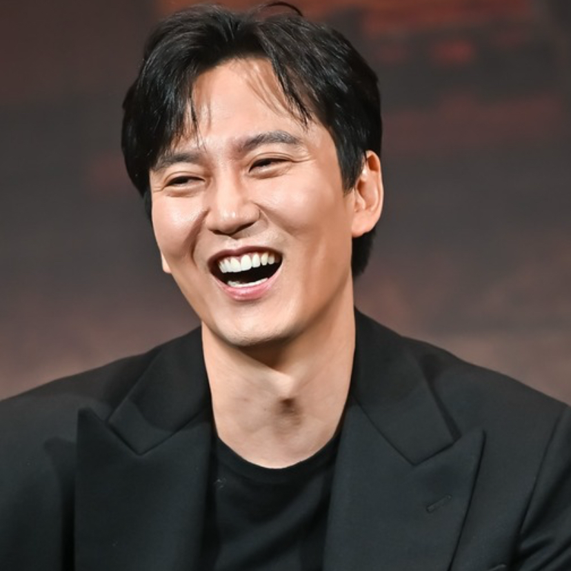 Recent activity shot of Kim Namgil
