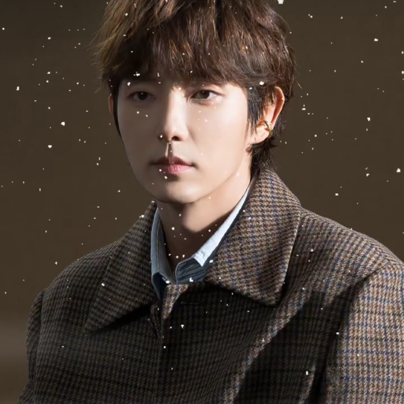 Foto terbaru dari Lee Joongi