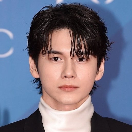 Behind-the-scenes cut of Ong Seongwu