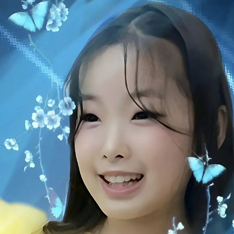 Recent activity shot of Lee Sooyeon
