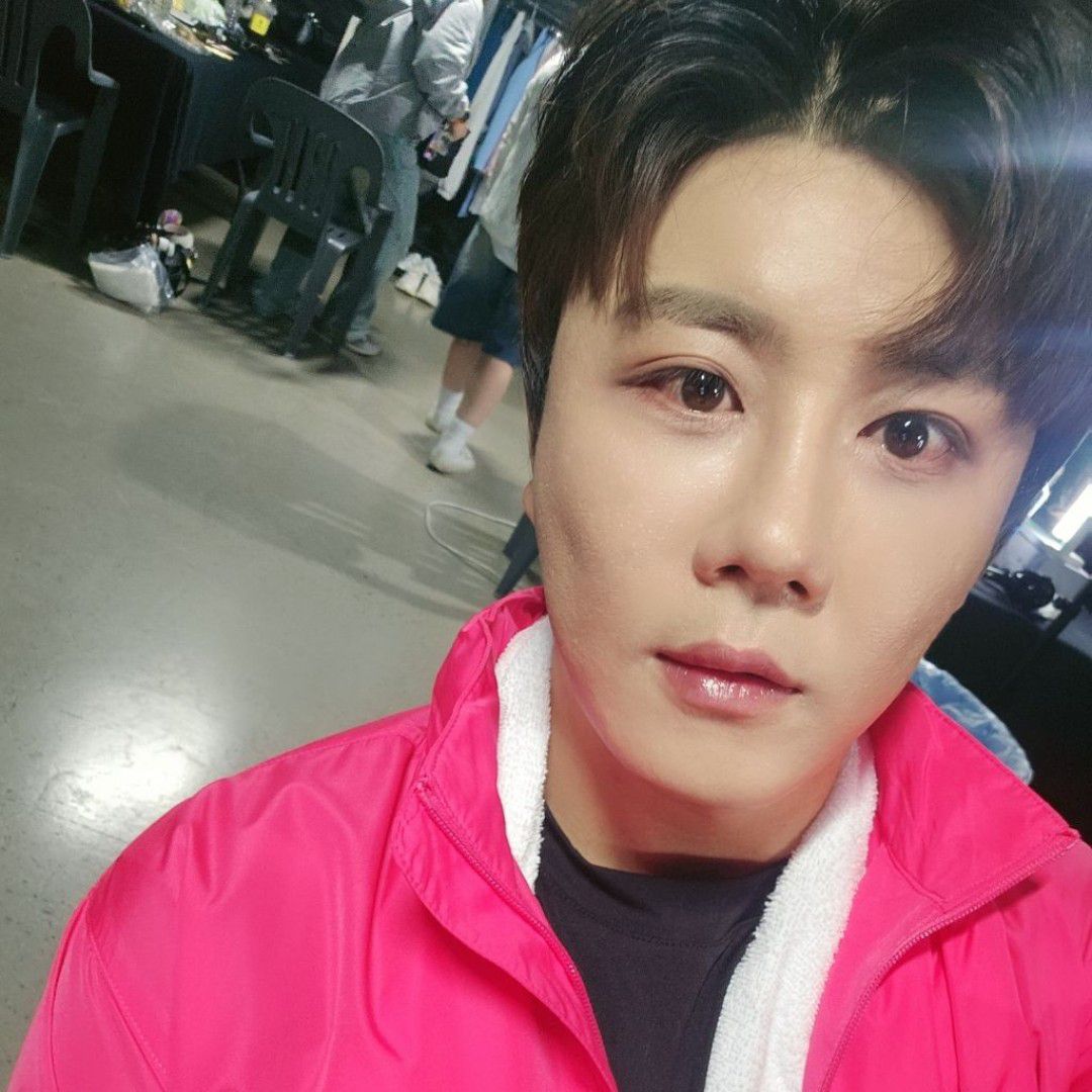 Recent activity shot of Jin Haesung