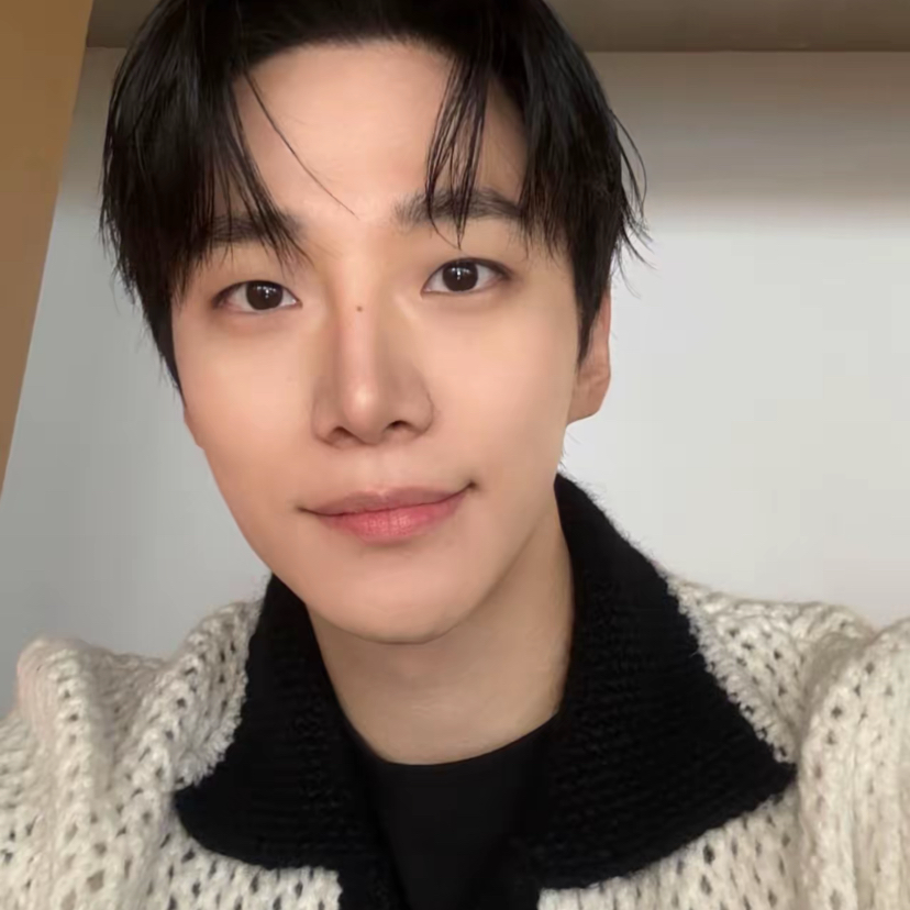 李俊昊的最新照片