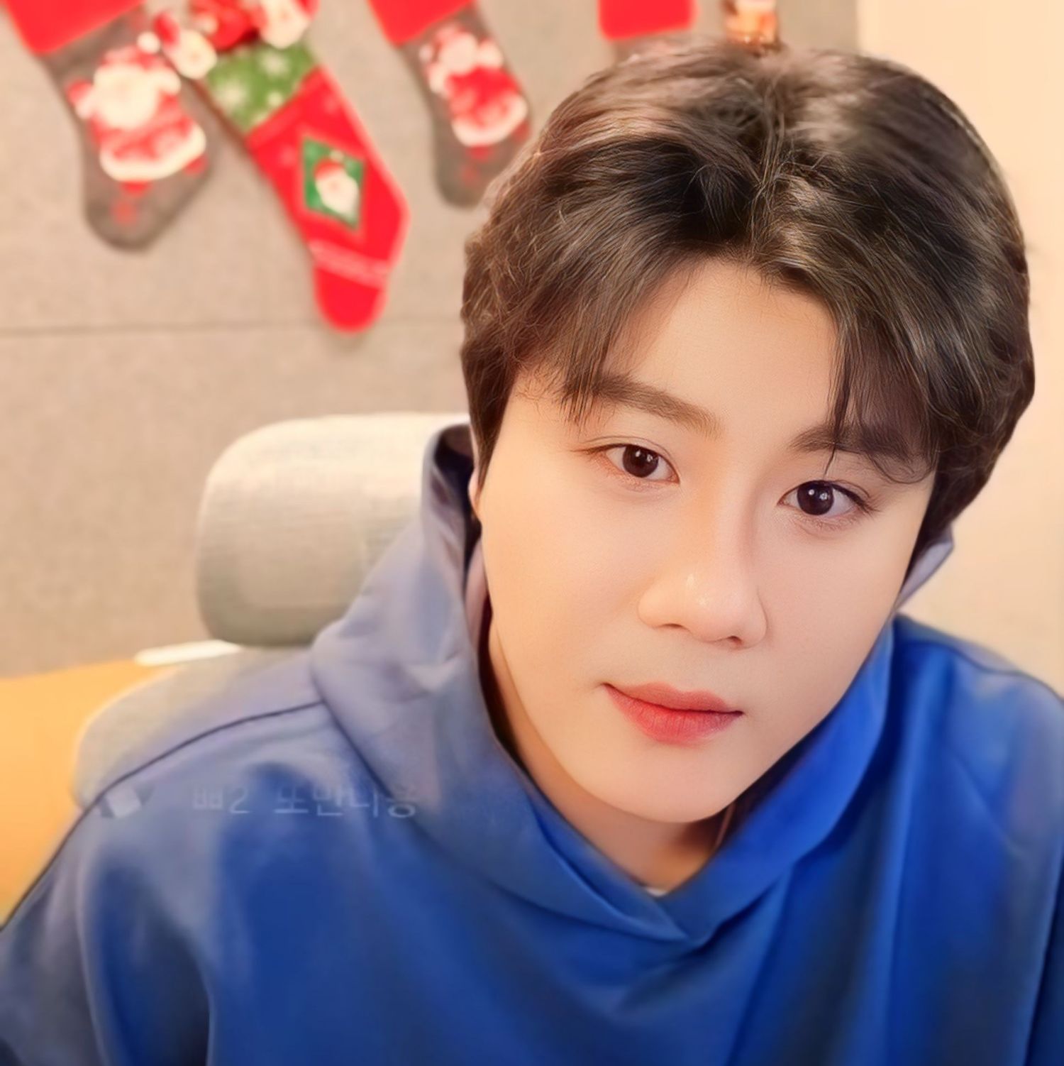 チン・ヘソンの最近の活動ショット