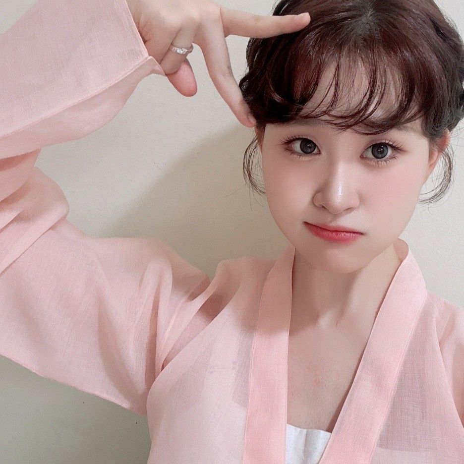 Recent activity shot of Kim Dahyun