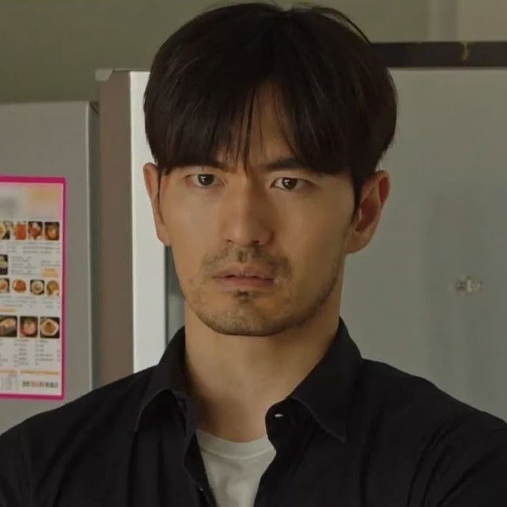 Behind-the-scenes cut of Lee Jinwook