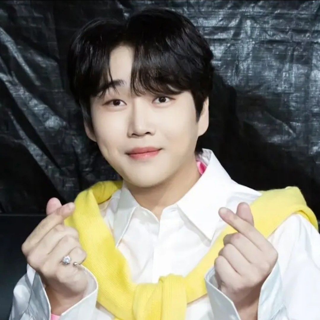 黃英雄的近期活動照