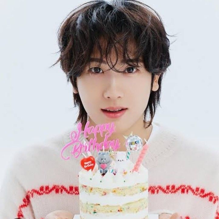 Hottest celeb community feed today