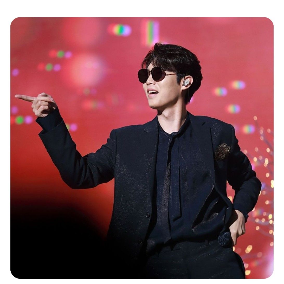 Recent activity shot of Son Taejin