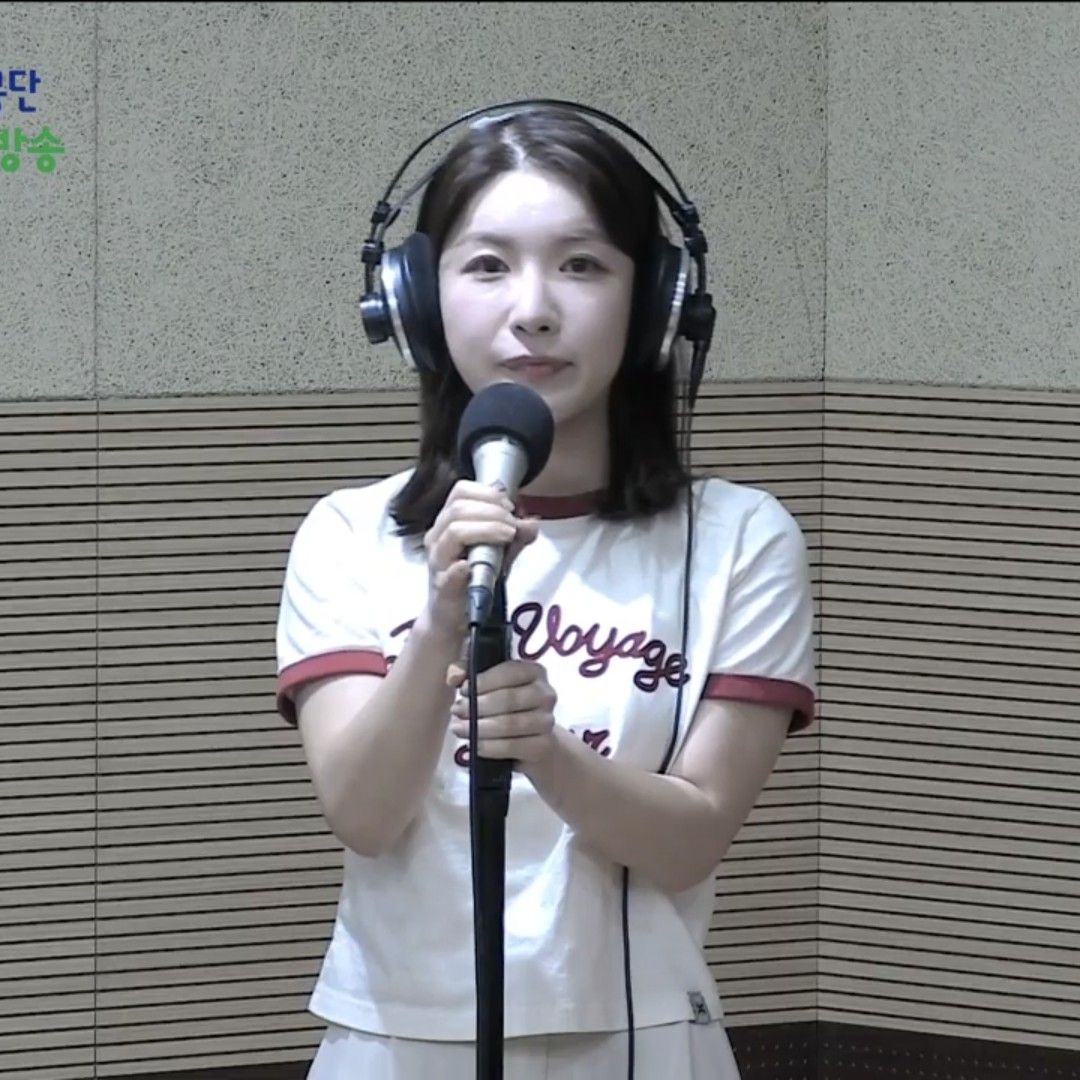 Recent activity shot of Ryu Wonjung