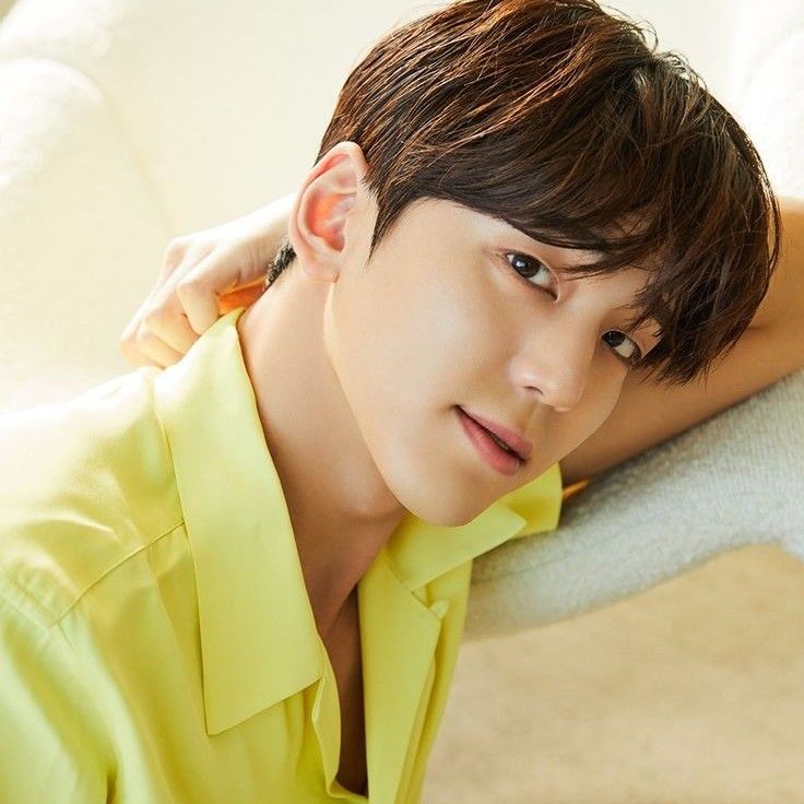 A moment captured by a fan of Kim Minkyu