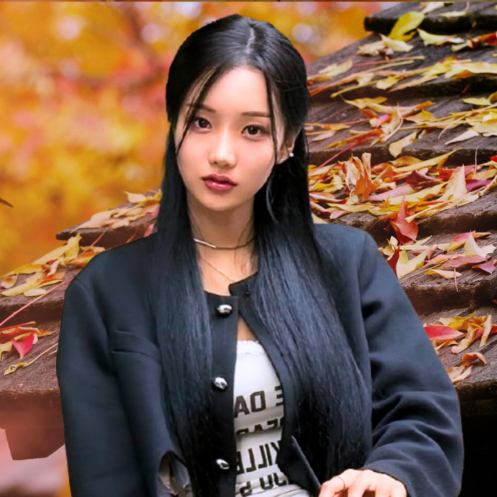 A moment captured by a fan of Kim Soyeon (2004)