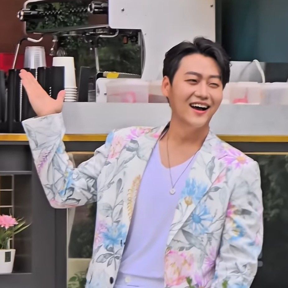 Behind-the-scenes cut of Min Soohyun