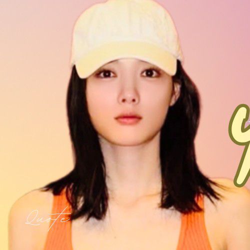 Behind-the-scenes cut of Kim Youjung