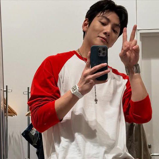 A moment captured by a fan of Ji Changwook