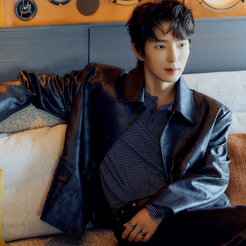 Latest photo of Lee Joongi