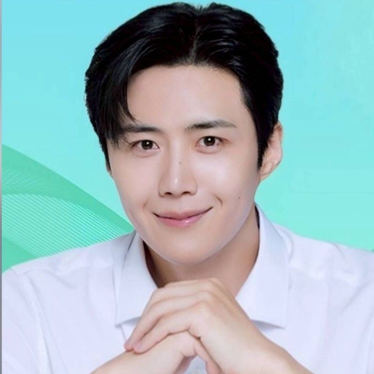 Recent activity shot of Kim Seonho