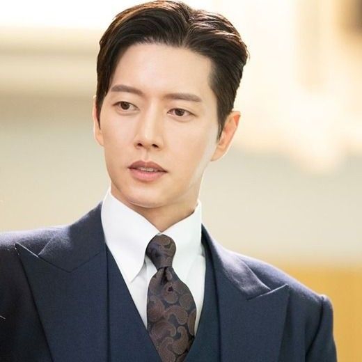 Foto kegiatan terbaru dari Park Haejin