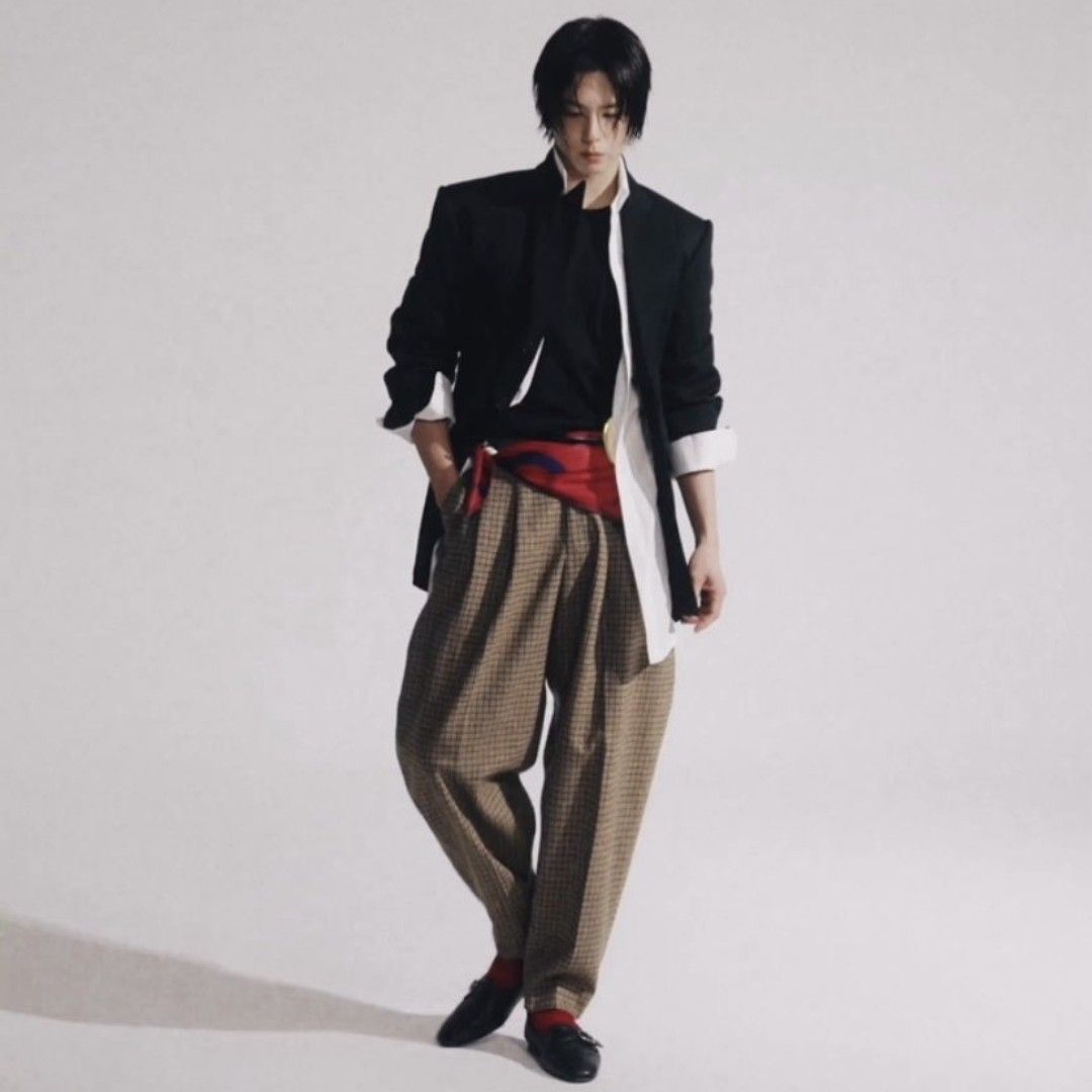 Recent activity shot of Park Bogum