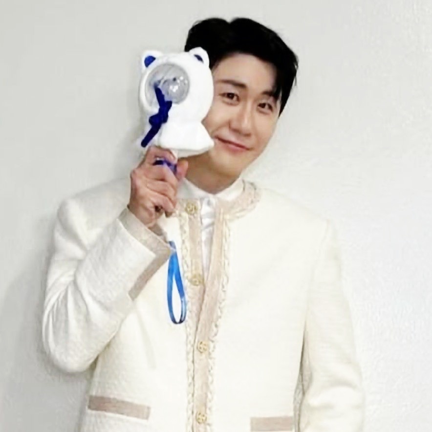 ヨンタクの最近の活動ショット