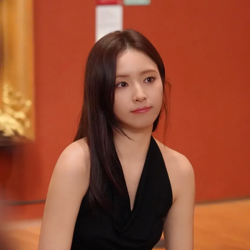 A moment captured by a fan of Shin Sekyung