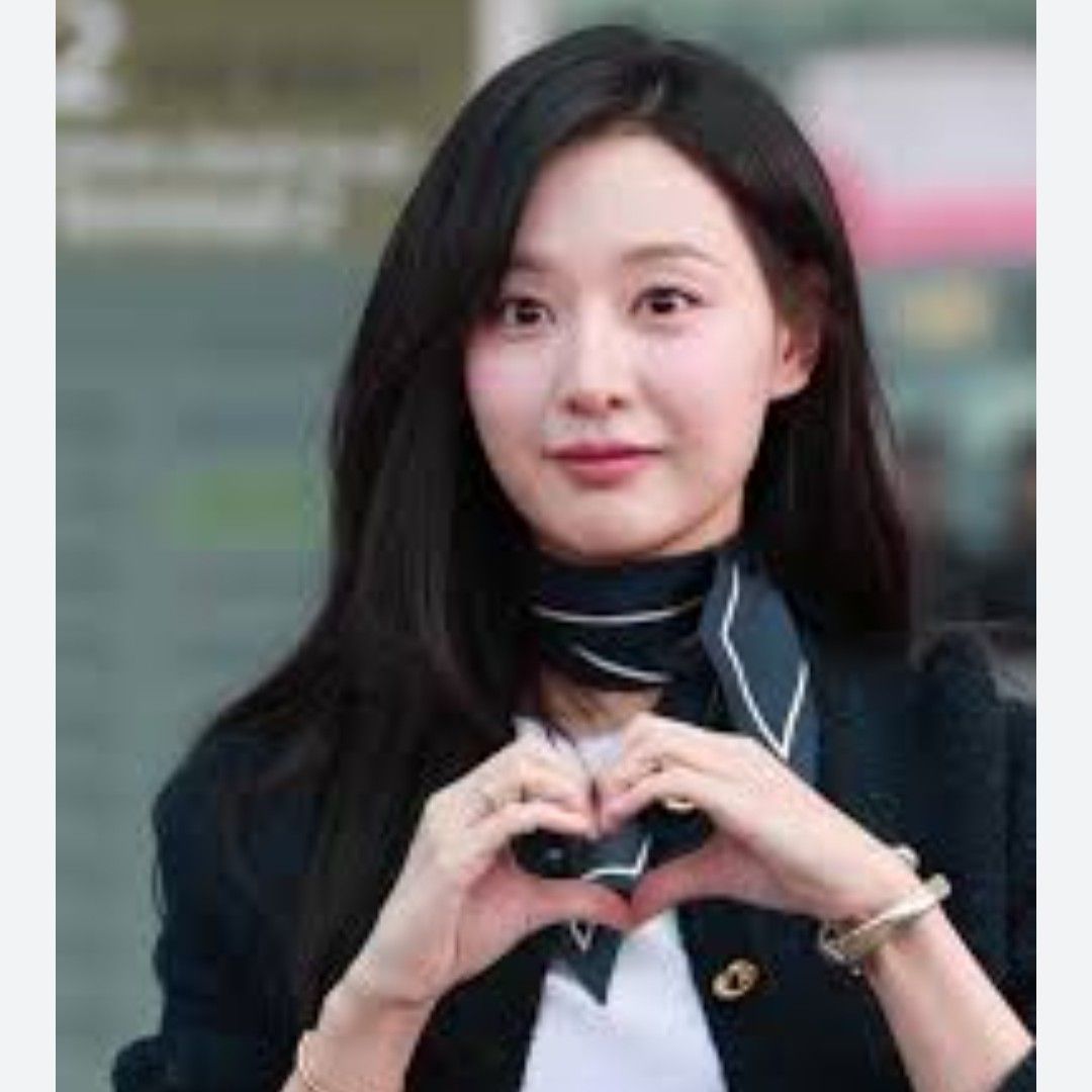 A moment captured by a fan of Kim Jiwon