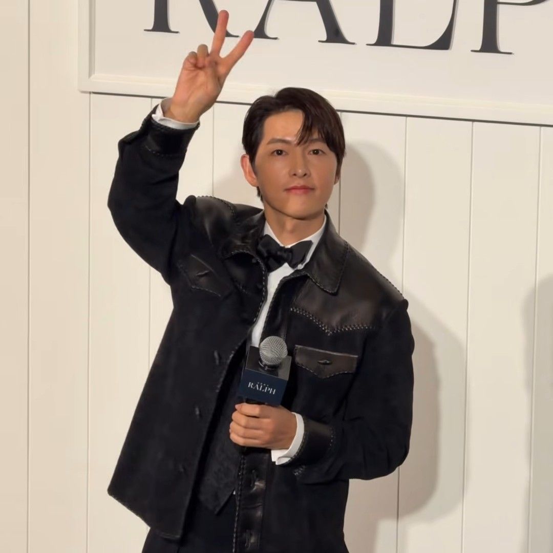 Cuplikan di balik layar dari Song Joongki