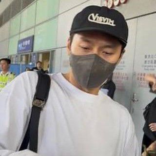 Foto kegiatan terbaru dari Hyun Bin