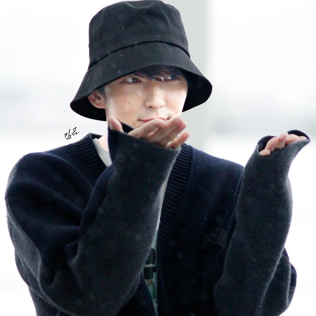 Cuplikan di balik layar dari Lee Joongi
