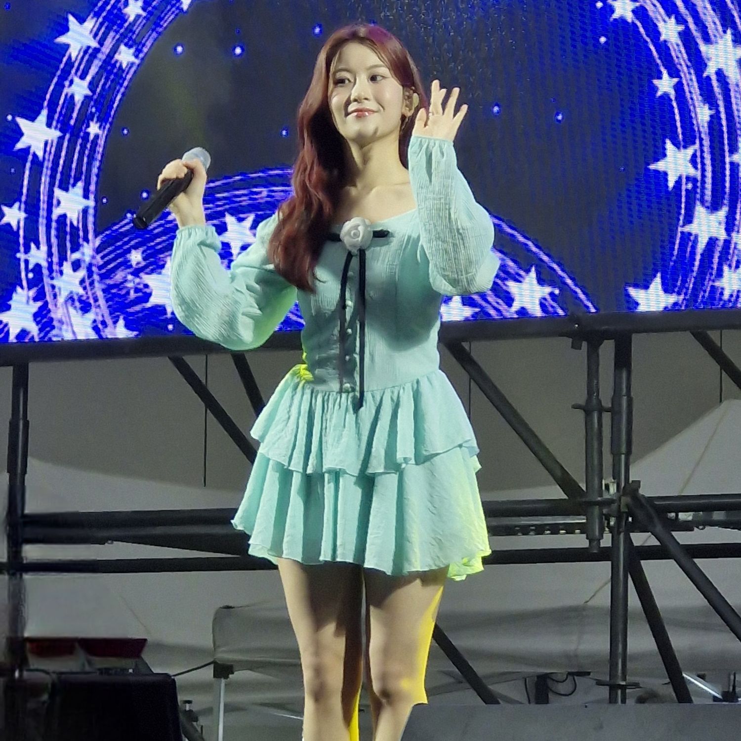 Recent activity shot of Oh Yujin
