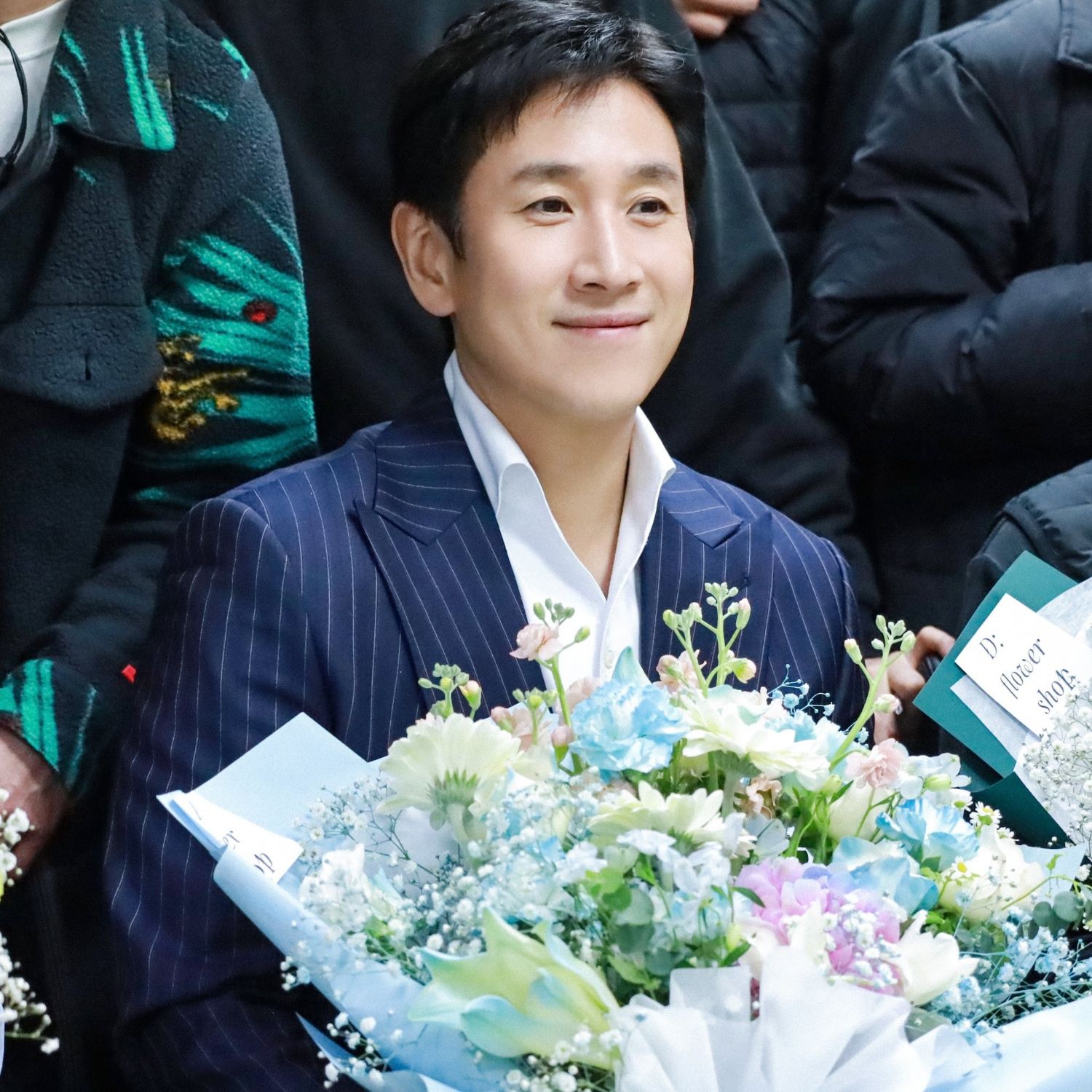 Behind-the-scenes cut of Lee Sunkyun