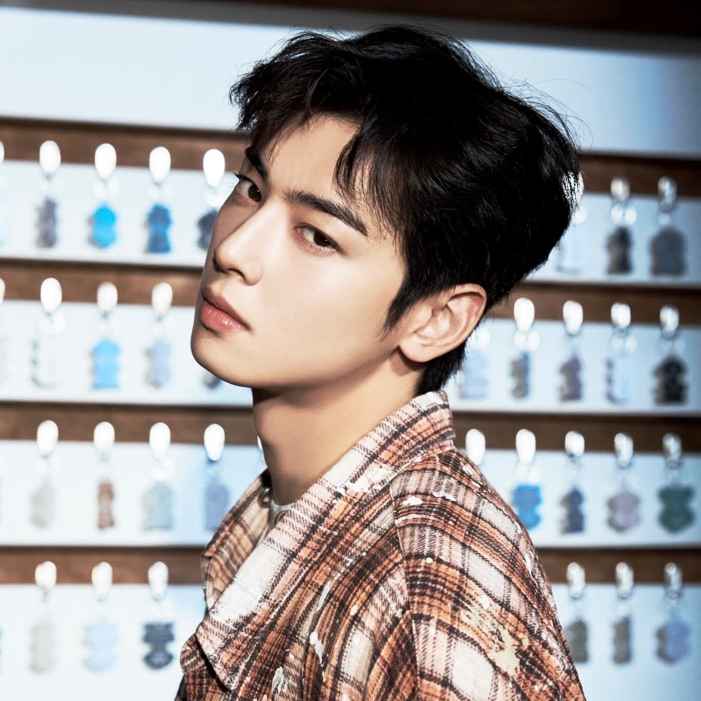 Recent activity shot of Cha Eunwoo