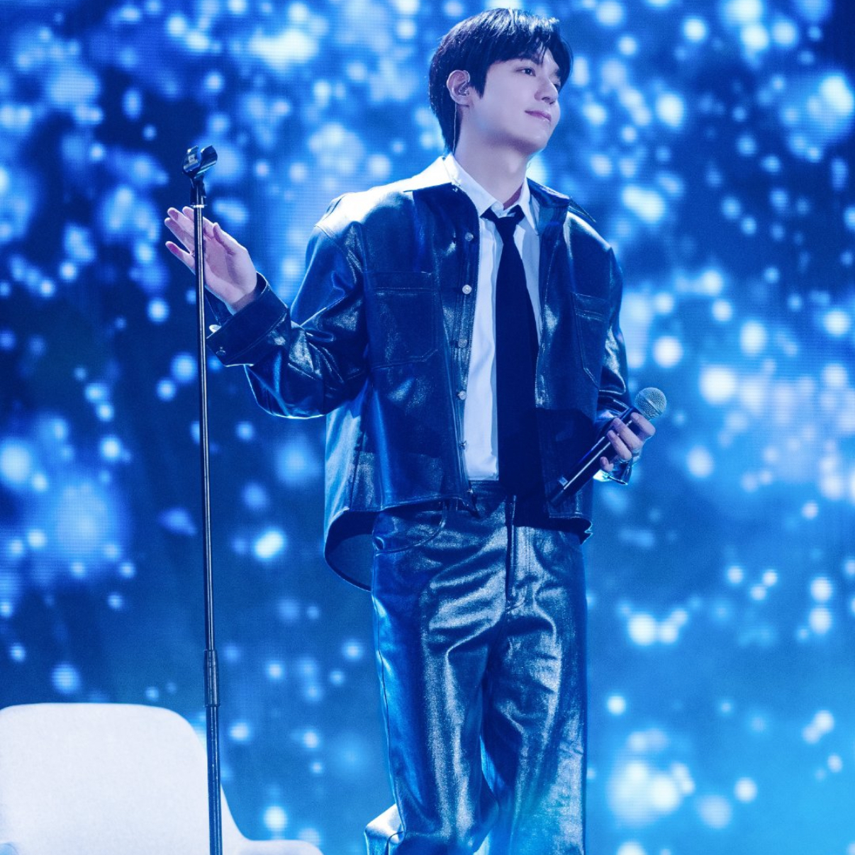 Behind-the-scenes cut of Lee Minho
