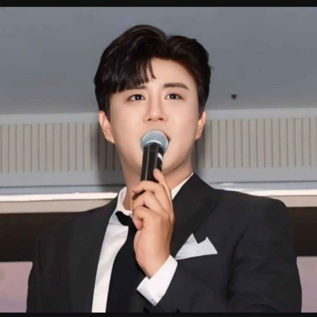Latest photo of Jin Haesung