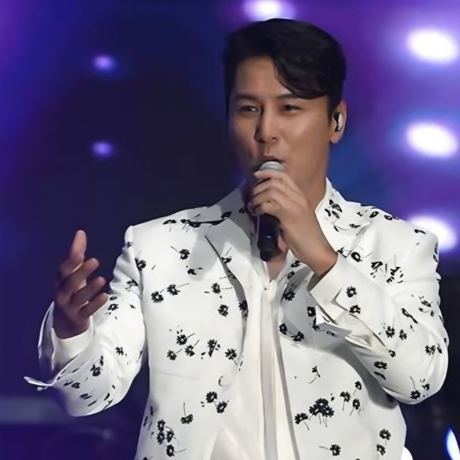 Foto kegiatan terbaru dari Jang Minho