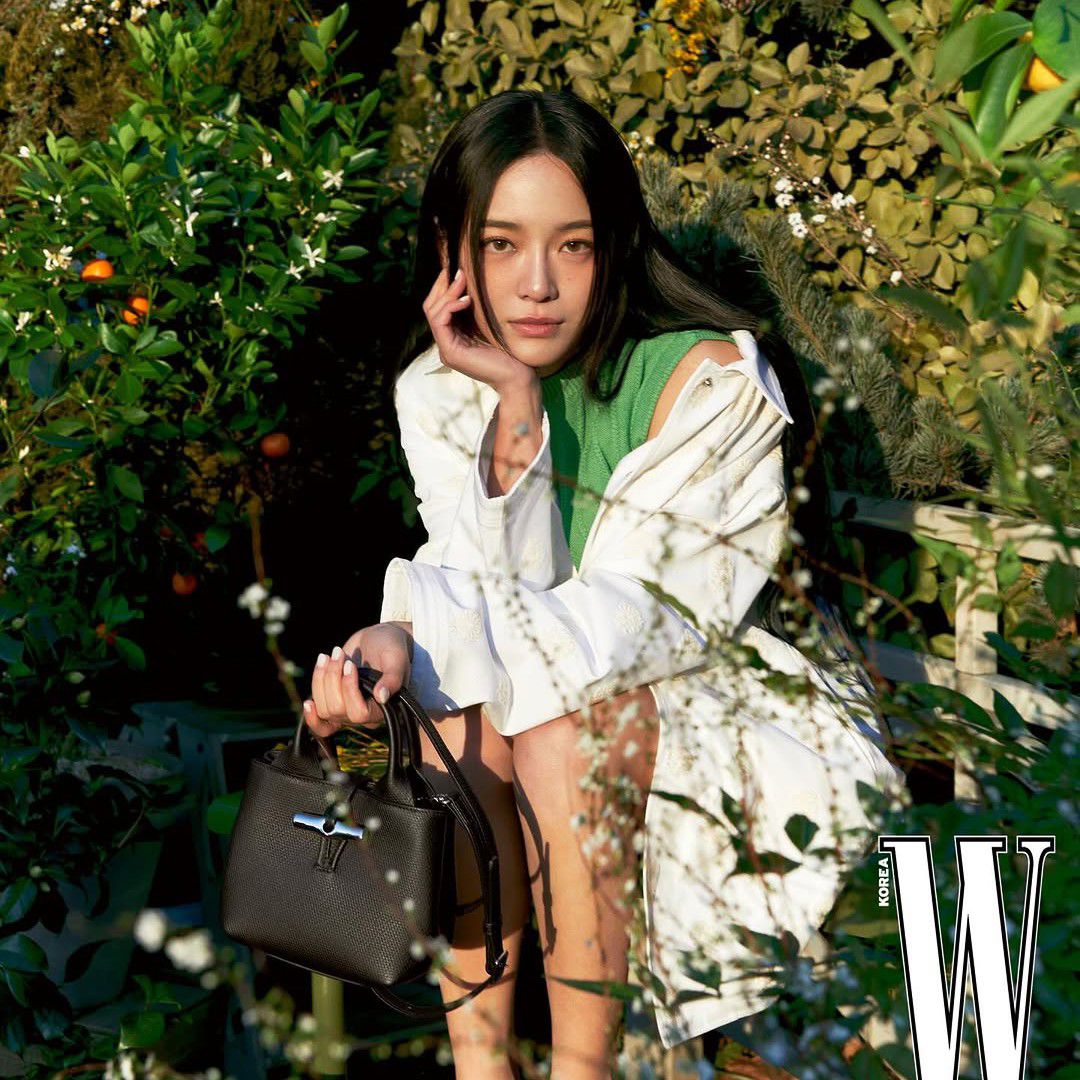 Latest photo of Kim Sejeong