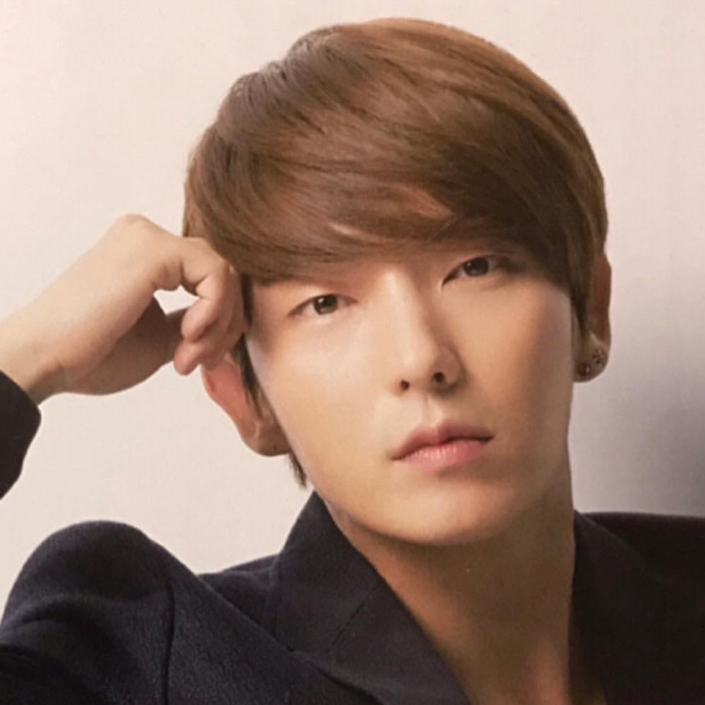 A moment captured by a fan of Lee Joongi