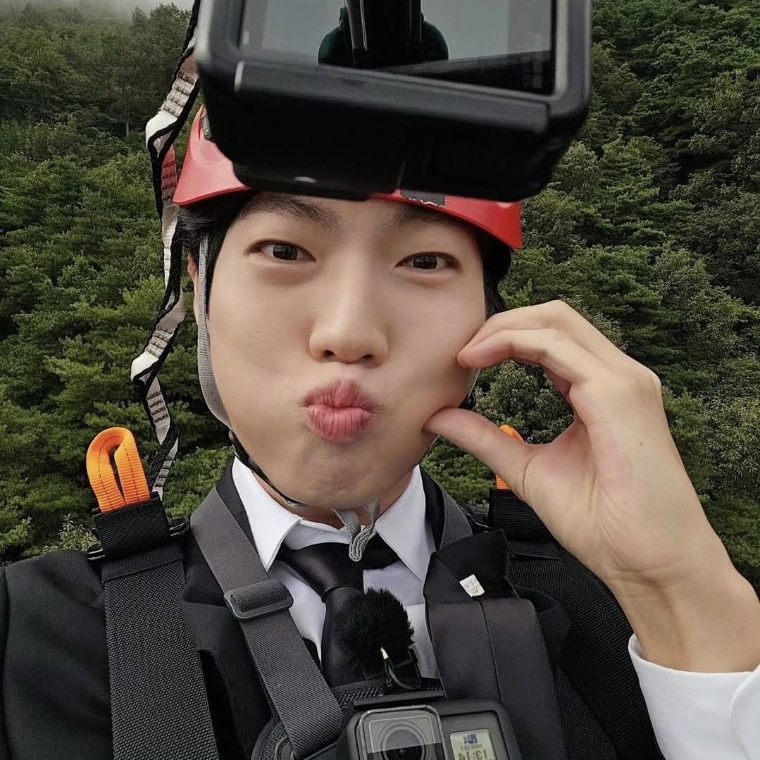 Recent activity shot of Son Taejin