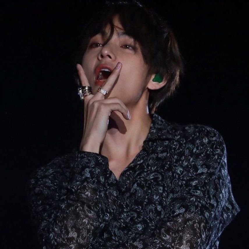 Recent activity shot of Kim Taehyung (V)