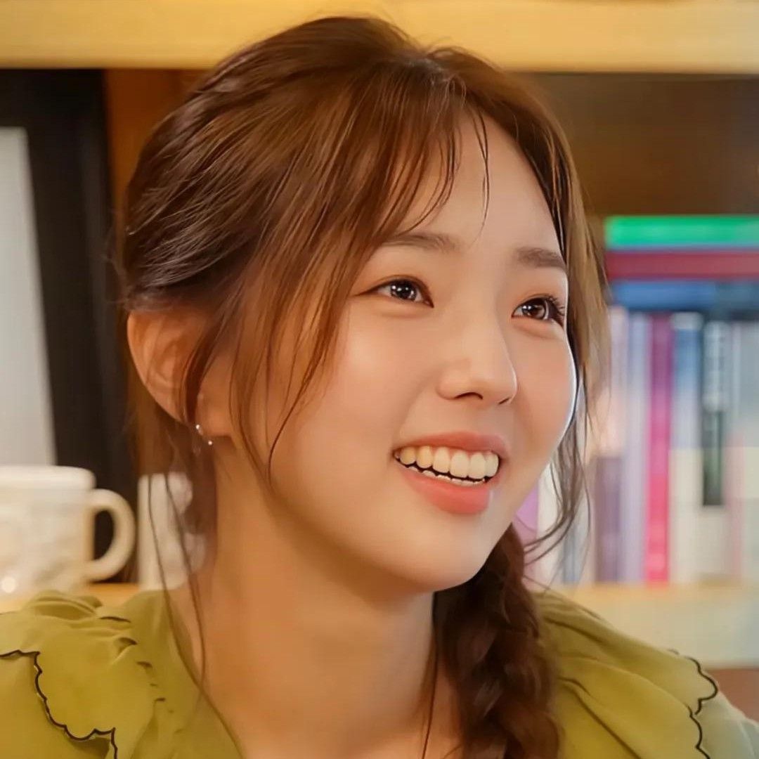 Behind-the-scenes cut of Chae Soobin