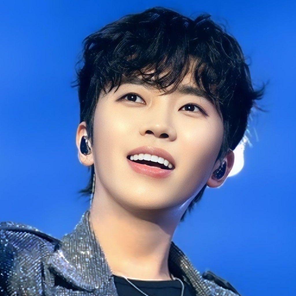 임영웅 최근 활동샷