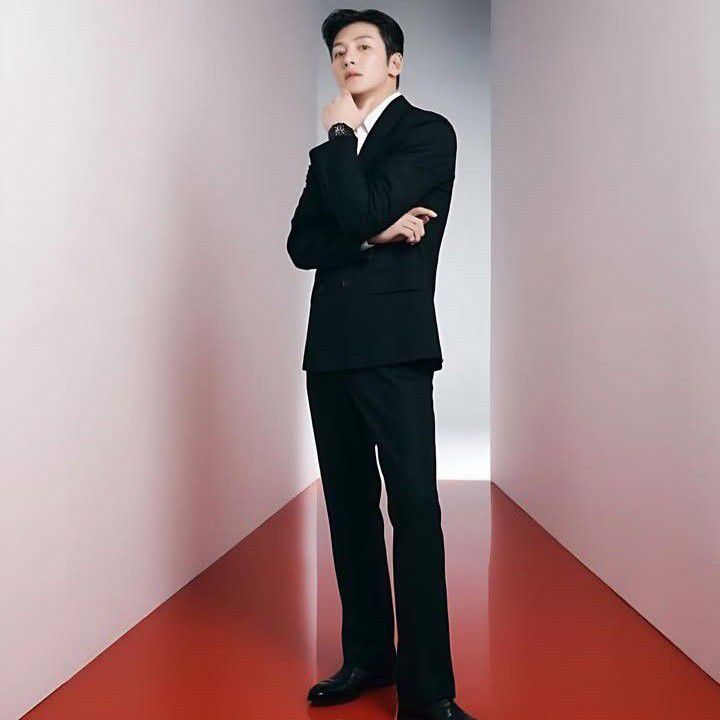 지창욱의 비하인드 컷