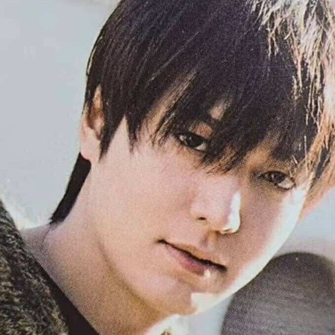 粉絲拍下的李敏鎬瞬間