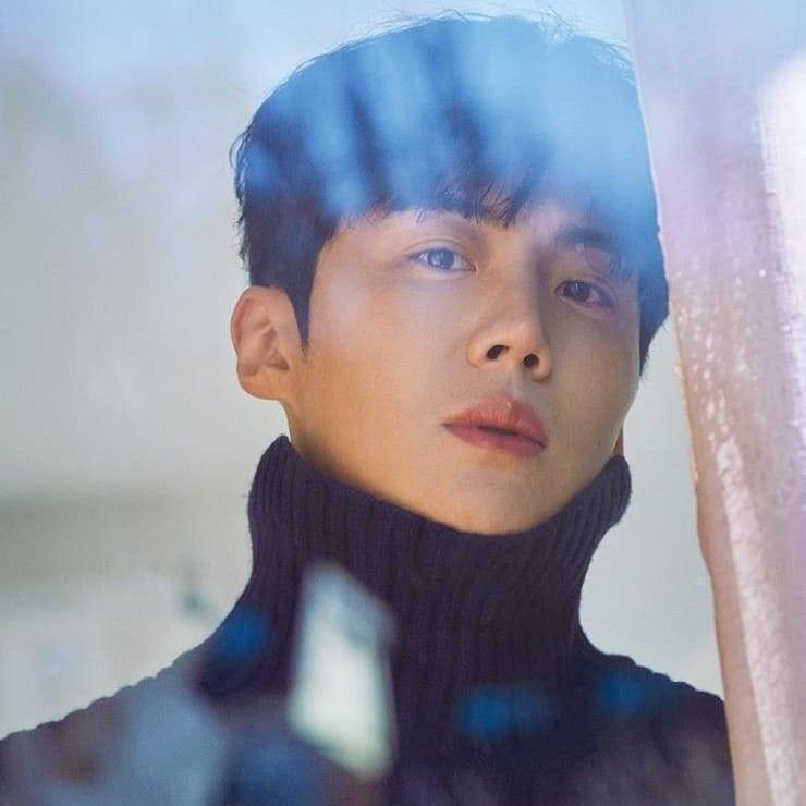 Behind-the-scenes cut of Kim Seonho