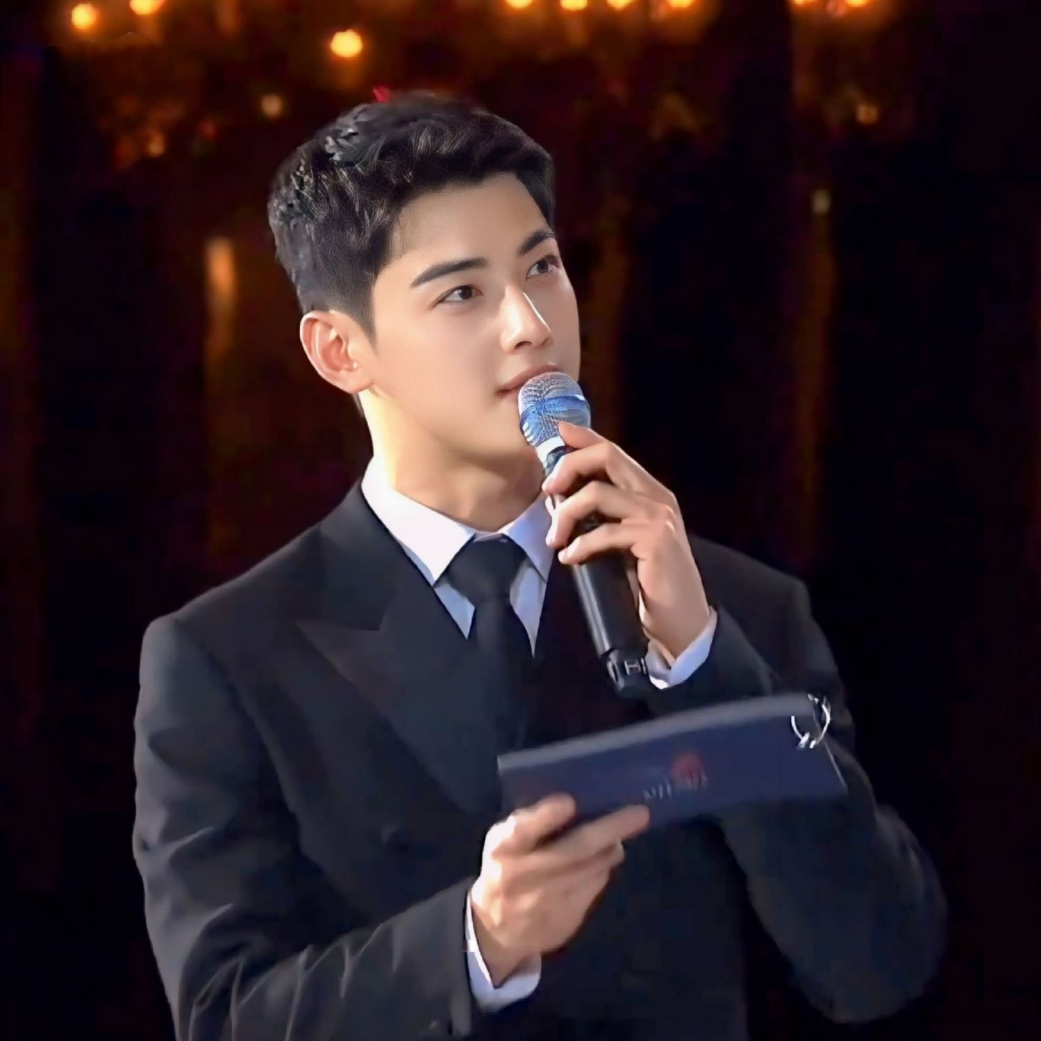 Latest photo of Cha Eunwoo