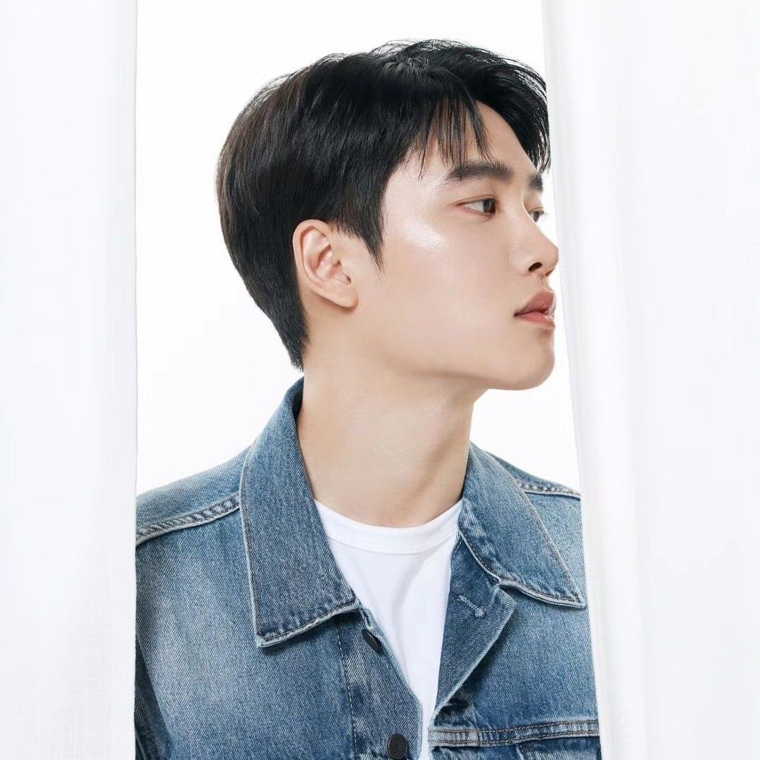Behind-the-scenes cut of Doh Kyungsoo (D.O.)