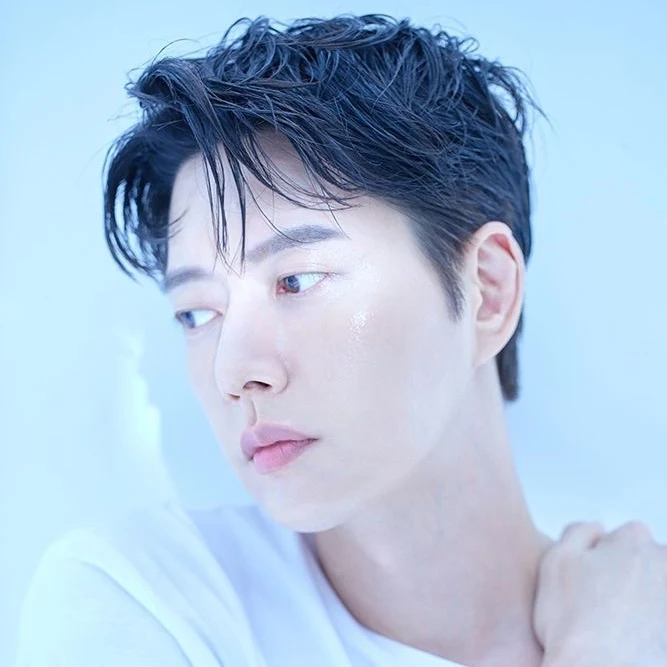 Recent activity shot of Park Haejin