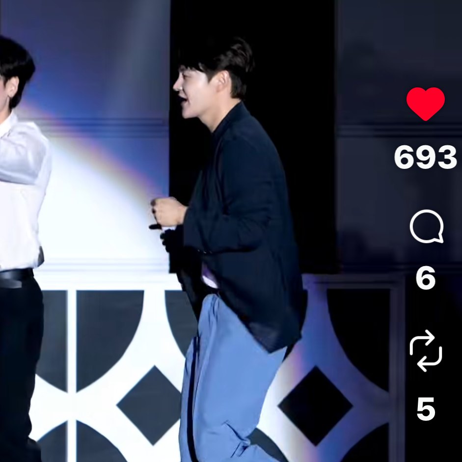 Momen yang diabadikan oleh penggemar Park Seojin