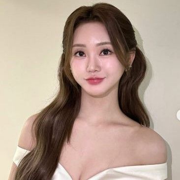 粉絲拍下的洪智允瞬間