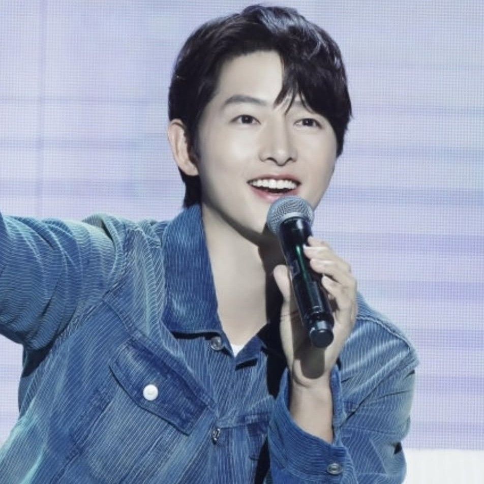 宋仲基的最新照片