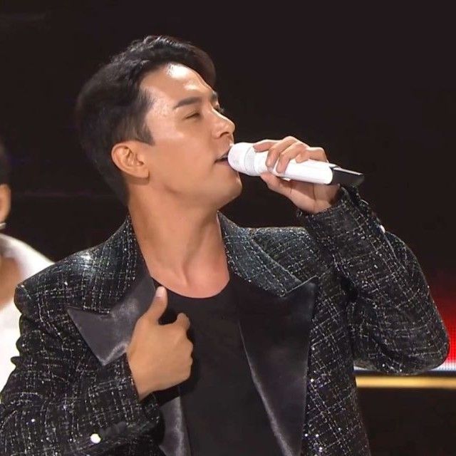 Foto kegiatan terbaru dari Jang Minho